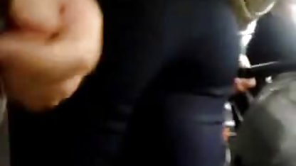 Ibu yang penuh dengan Kontol kumpulan situs mesum dari belakang